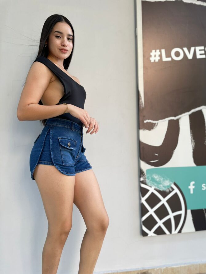 short dama strech - Image 2